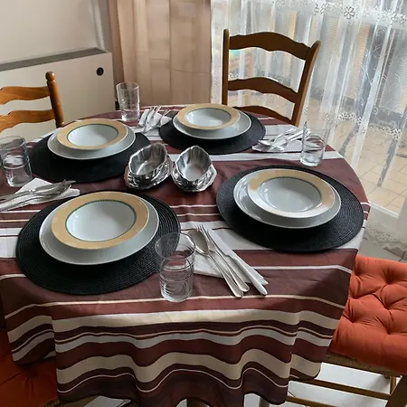 Chaleureux Familial Jusqu'à 6 Personnes Appartamento *